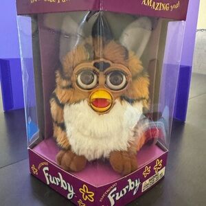 Vintage 1998 Furby Tiger Stripes Brown Eyes Model 70-800 Brand New & Sealed